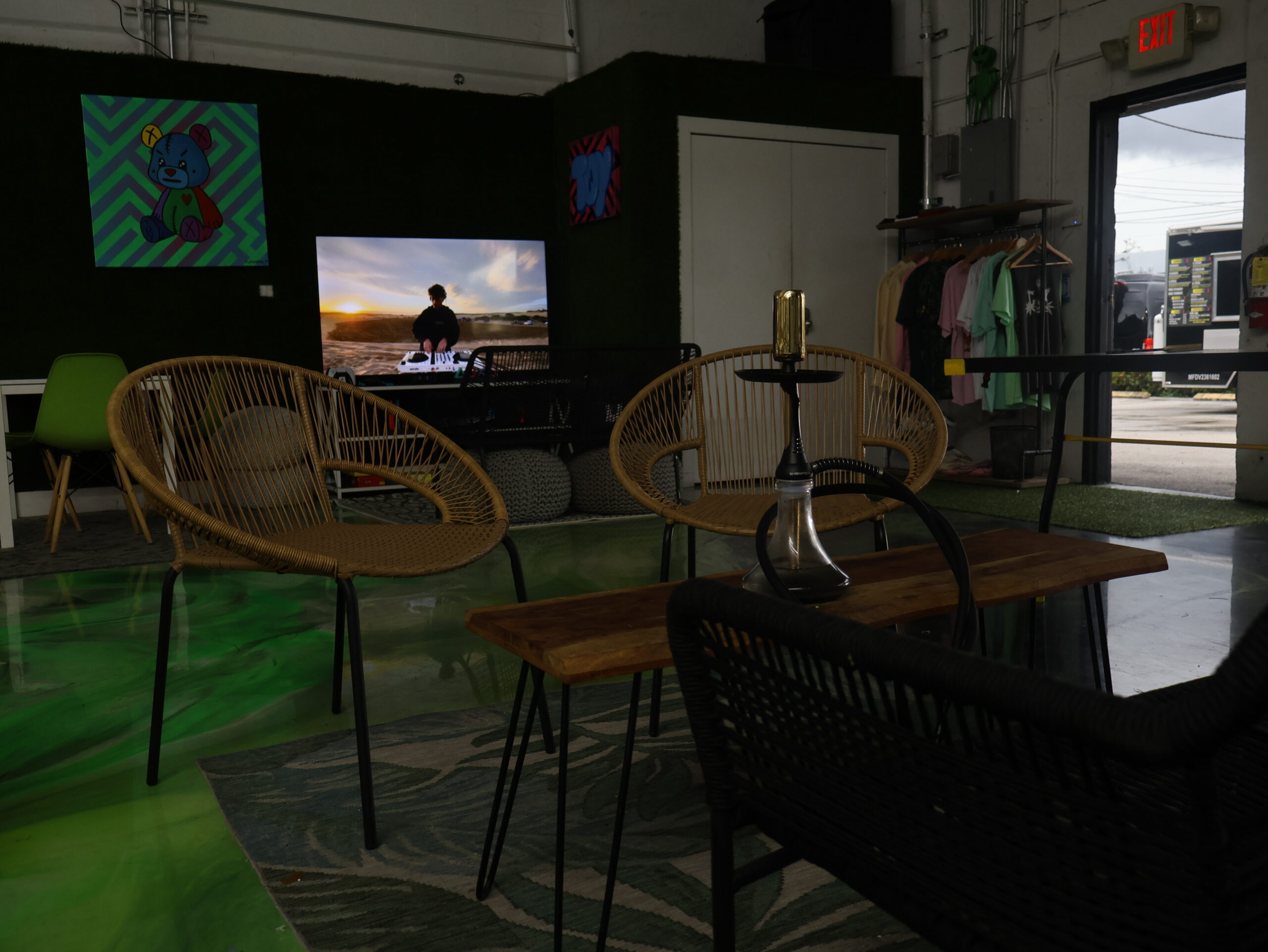 Interior Love Kava